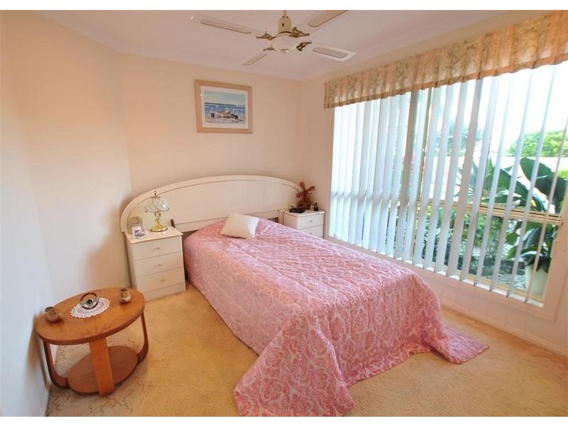 15 Stirling Castle Court, Pelican Waters QLD 4551