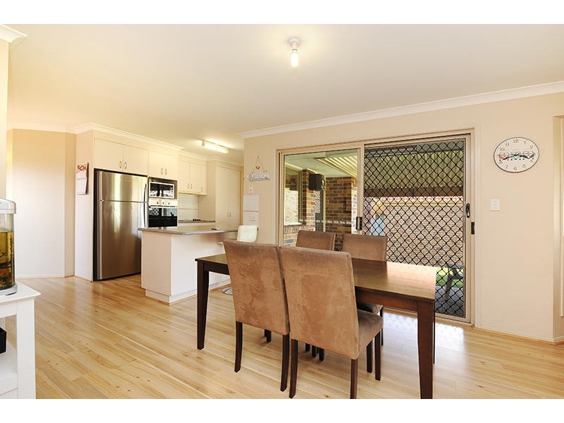 21 St James Court, Little Mountain QLD 4551