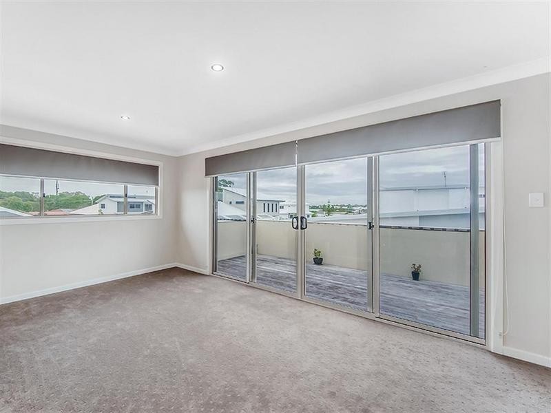 12 St Pauls Avenue, Pelican Waters QLD 4551