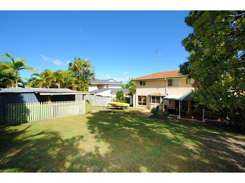 11 Stradbroke Drive, Little Mountain QLD 4551