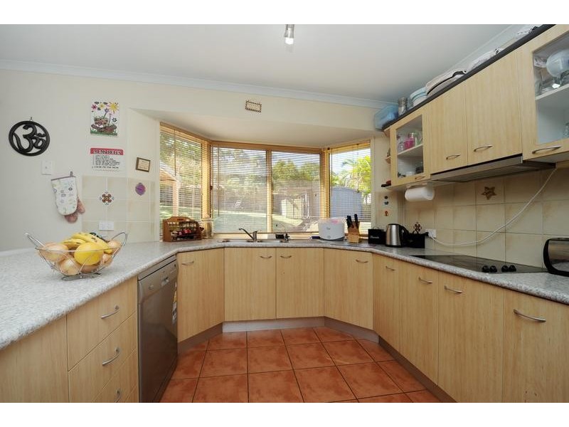 11 Stradbroke Drive, Little Mountain QLD 4551