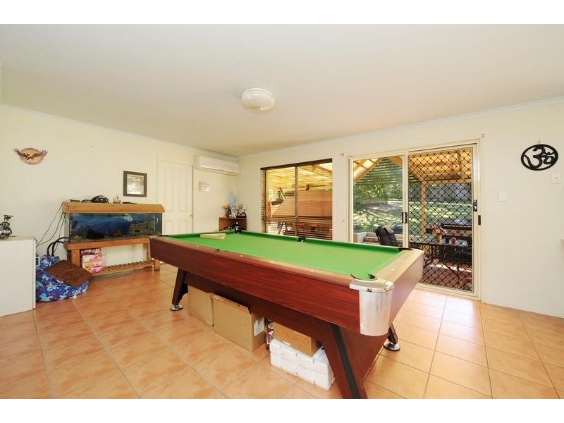 11 Stradbroke Drive, Little Mountain QLD 4551