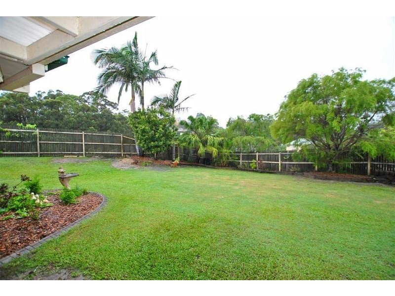 21 Stradbroke Drive, Little Mountain QLD 4551