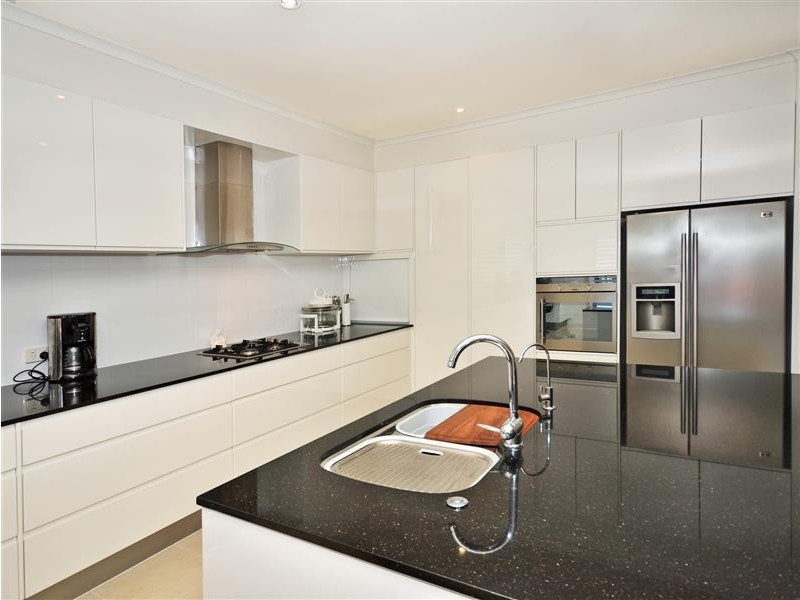 90 Sugar Bag Road, Little Mountain QLD 4551