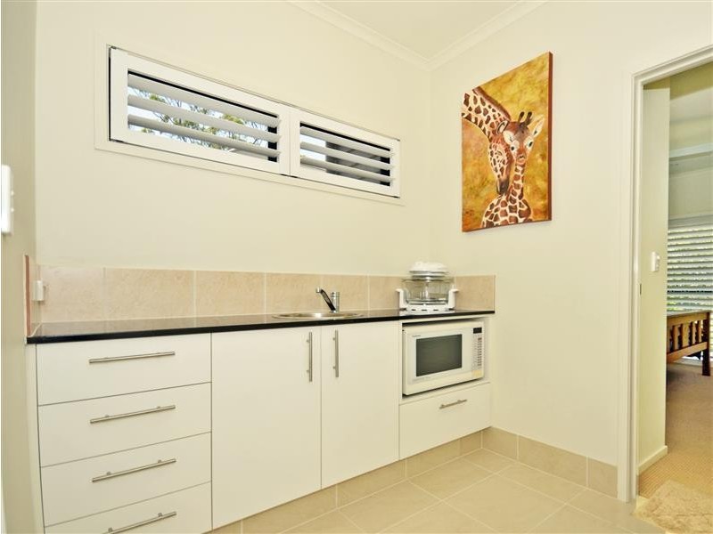 90 Sugar Bag Road, Little Mountain QLD 4551