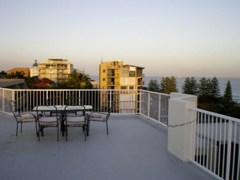 6/ 3 Latona Avenue, Caloundra QLD 4551
