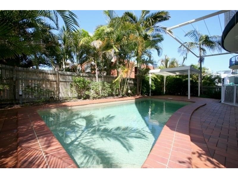 6/ 3 Latona Avenue, Caloundra QLD 4551