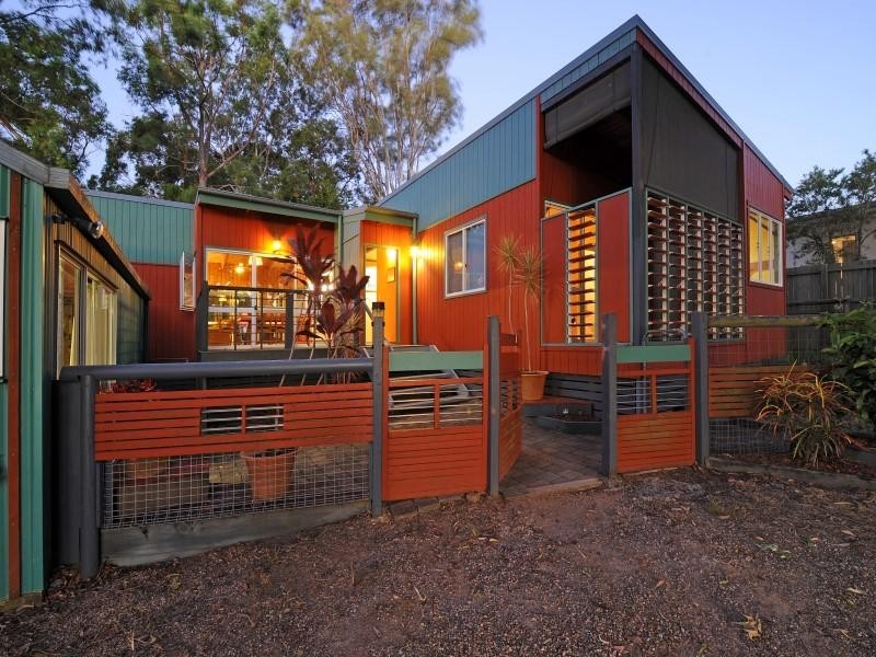 108 Sunset Drive, Little Mountain QLD 4551