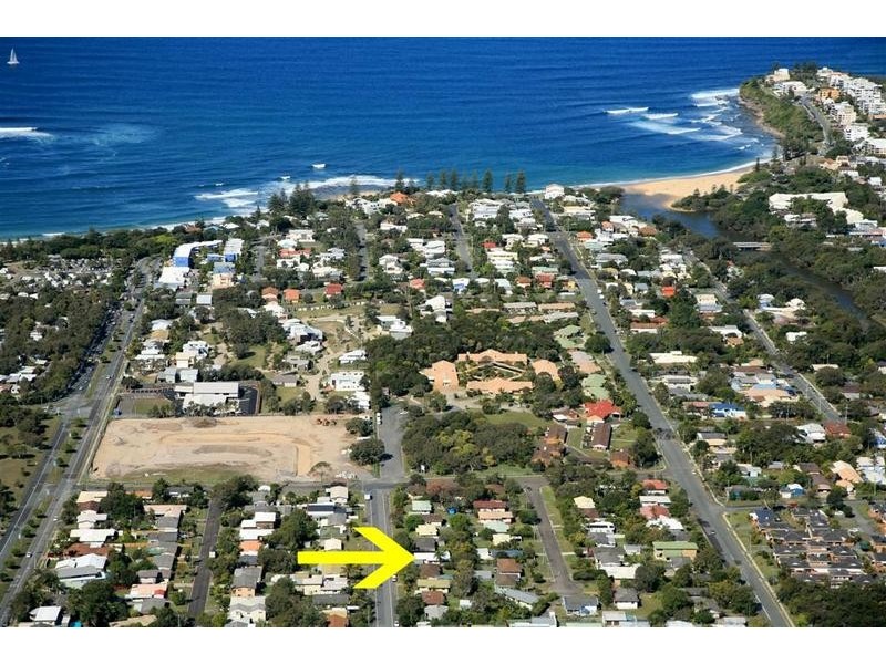 8 Sutherland Street, Dicky Beach QLD 4551