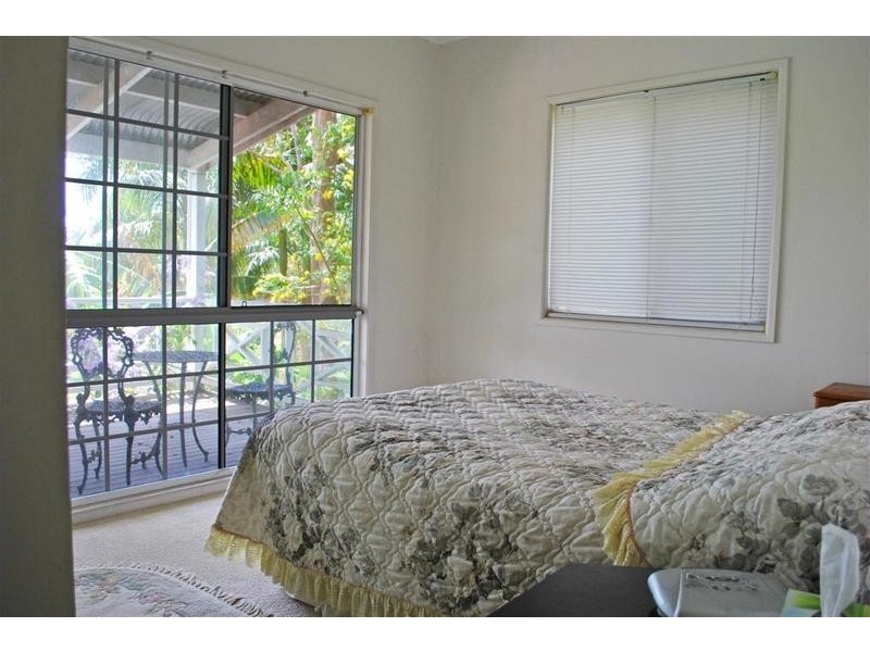 32 Suzen Court, Mooloolah Valley QLD 4553