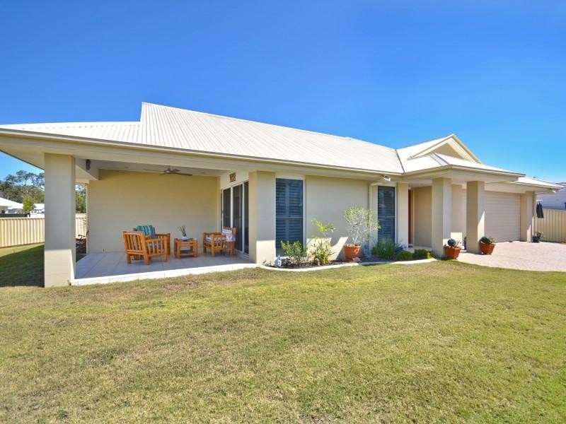 2/ 6 Sylvie Street, Pelican Waters QLD 4551
