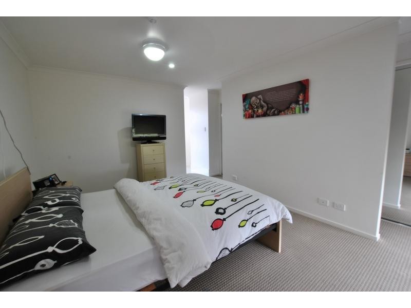 9 Sylvie Street, Pelican Waters QLD 4551