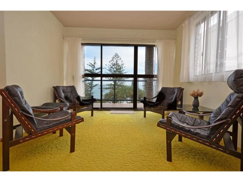 1/ 16 Esplanade Headland, Kings Beach QLD 4551
