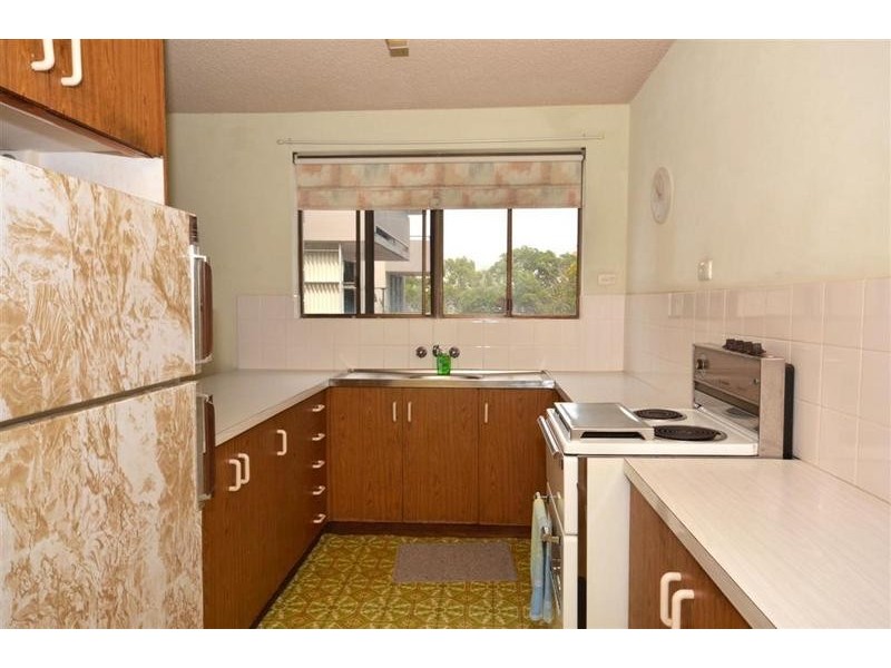 1/ 16 Esplanade Headland, Kings Beach QLD 4551