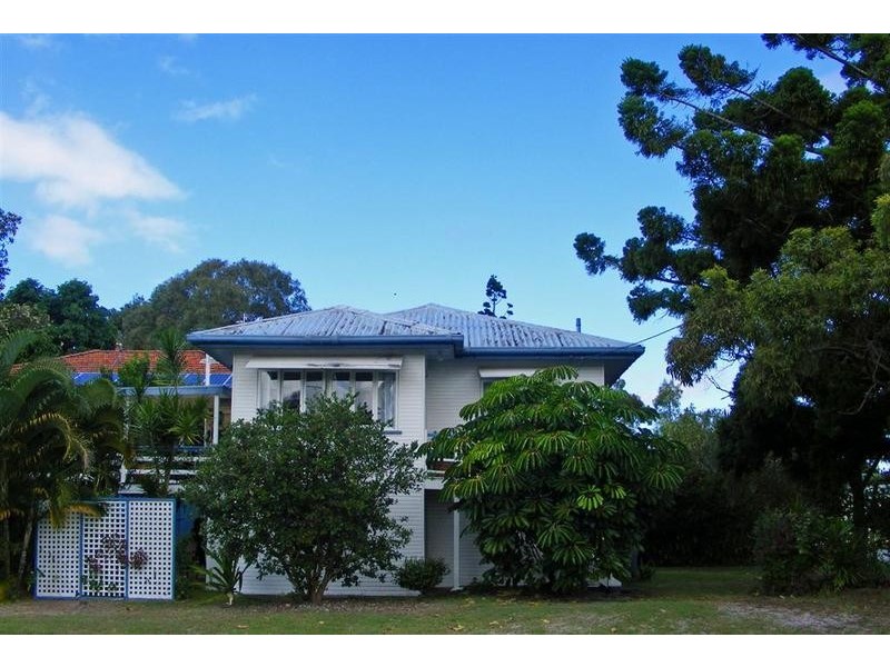 49 Taylor Avenue, Golden Beach QLD 4551