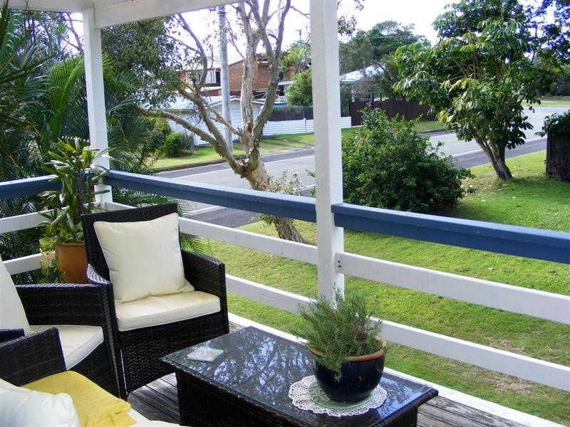 49 Taylor Avenue, Golden Beach QLD 4551