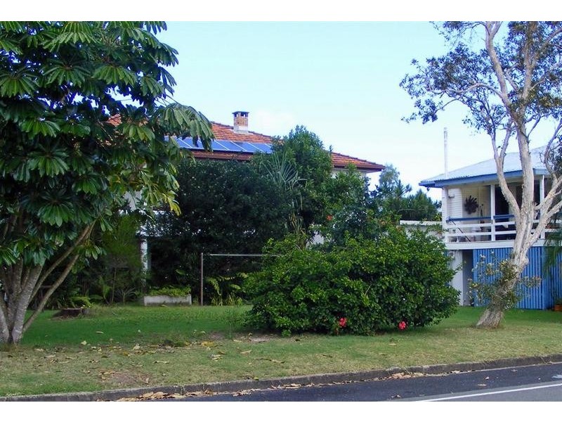 49 Taylor Avenue, Golden Beach QLD 4551