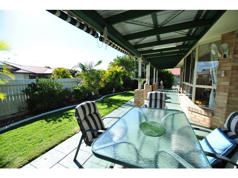 2 Teasel Square, Currimundi QLD 4551