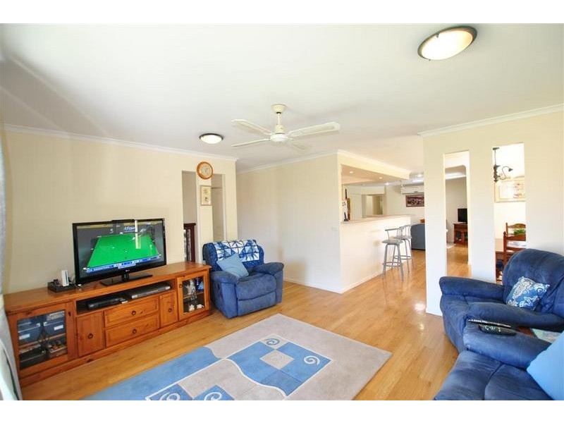 2 Teasel Square, Currimundi QLD 4551