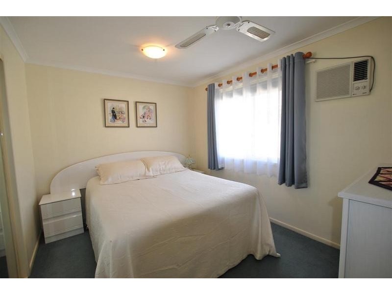 2 Teasel Square, Currimundi QLD 4551
