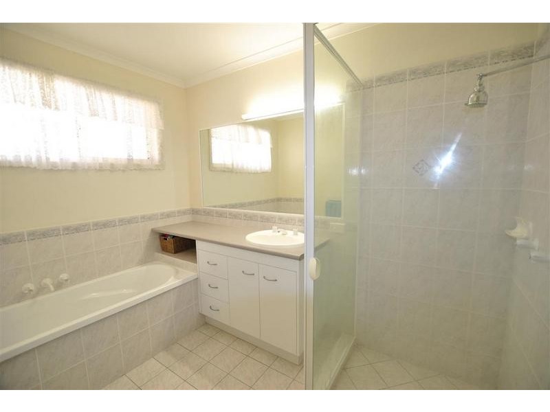 2 Teasel Square, Currimundi QLD 4551