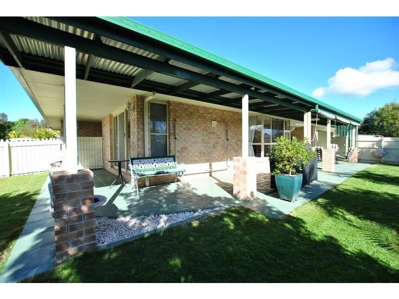 2 Teasel Square, Currimundi QLD 4551