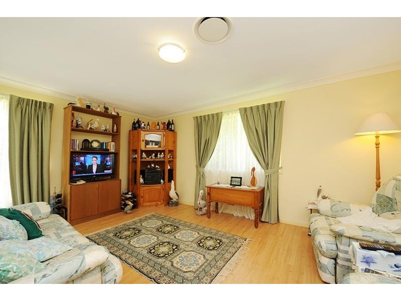 8 Tempest Street, Caloundra West QLD 4551