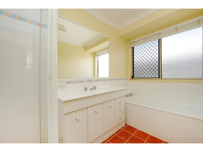 8 Tempest Street, Caloundra West QLD 4551