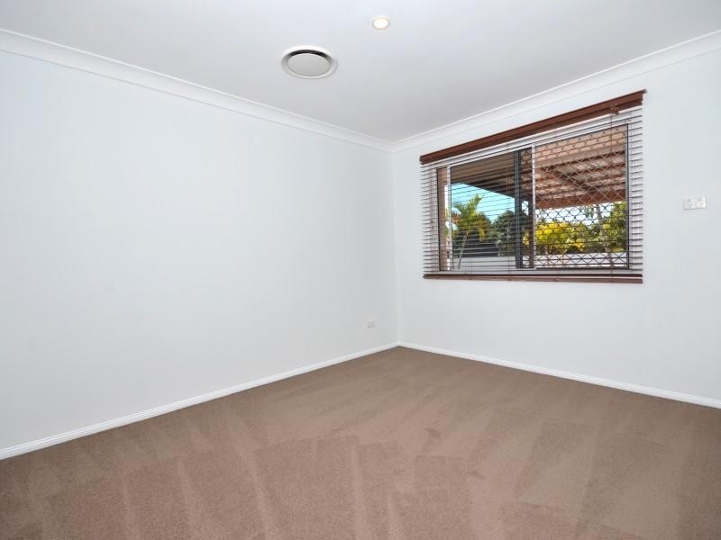 37 The Corso, Pelican Waters QLD 4551