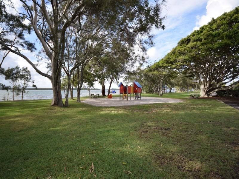 152 The Esplanade, Golden Beach QLD 4551