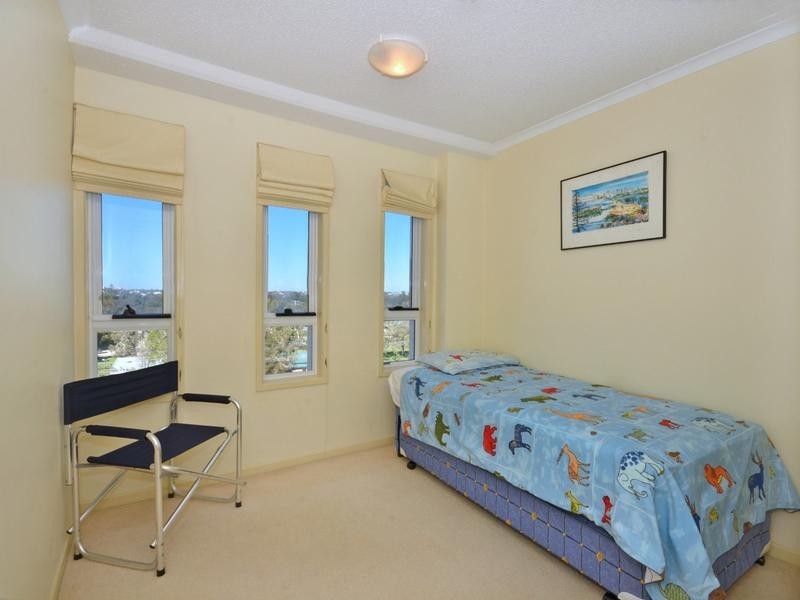 9/ 5 Hume Parade, Currimundi QLD 4551