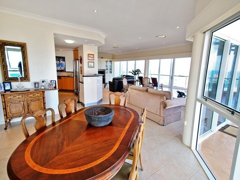 22/ 5 Canberra Terrace, Kings Beach QLD 4551