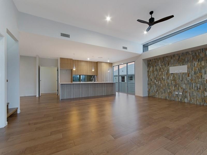 61 The Passage, Pelican Waters QLD 4551
