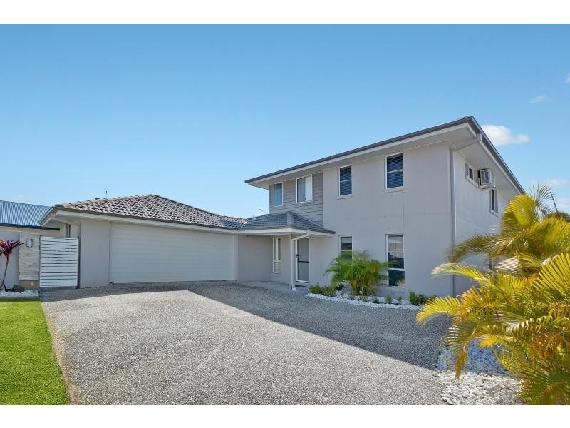 17 The Promenade, Pelican Waters QLD 4551