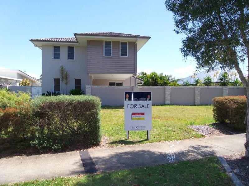 17 The Promenade, Pelican Waters QLD 4551