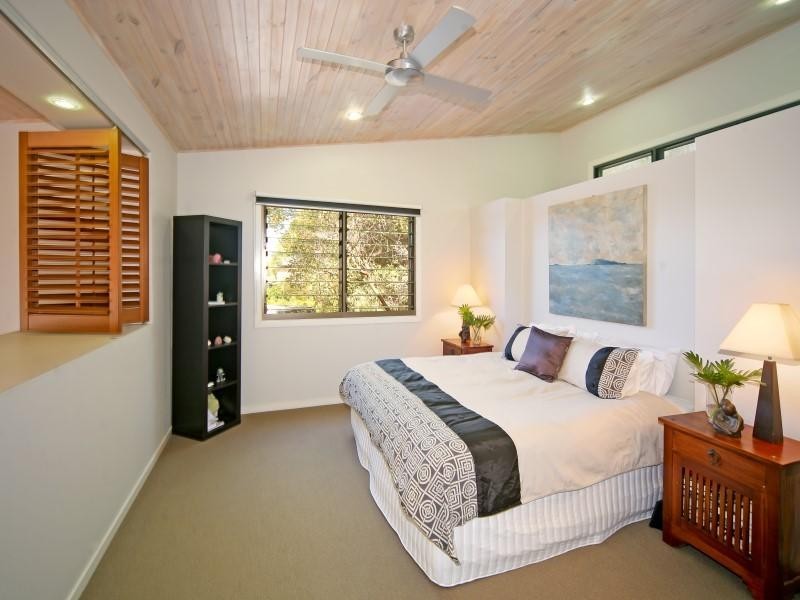6 Timbertop Court, Little Mountain QLD 4551