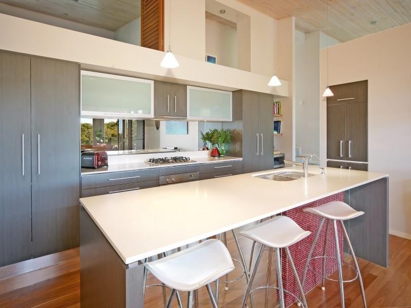 6 Timbertop Court, Little Mountain QLD 4551