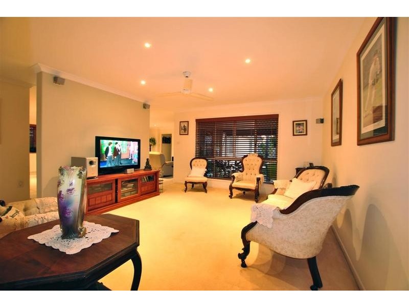 4 Toorbul Street, Pelican Waters QLD 4551