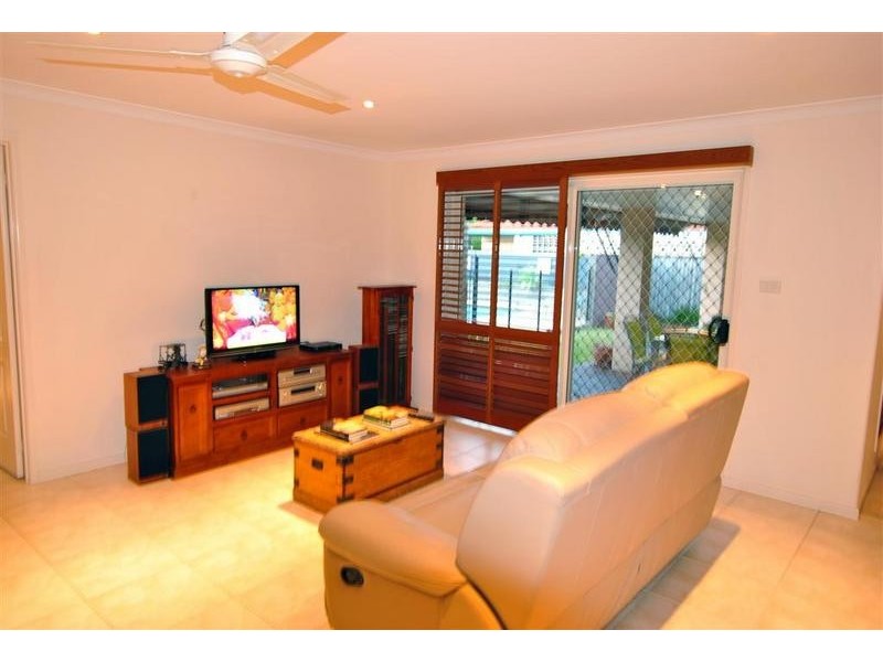 4 Toorbul Street, Pelican Waters QLD 4551