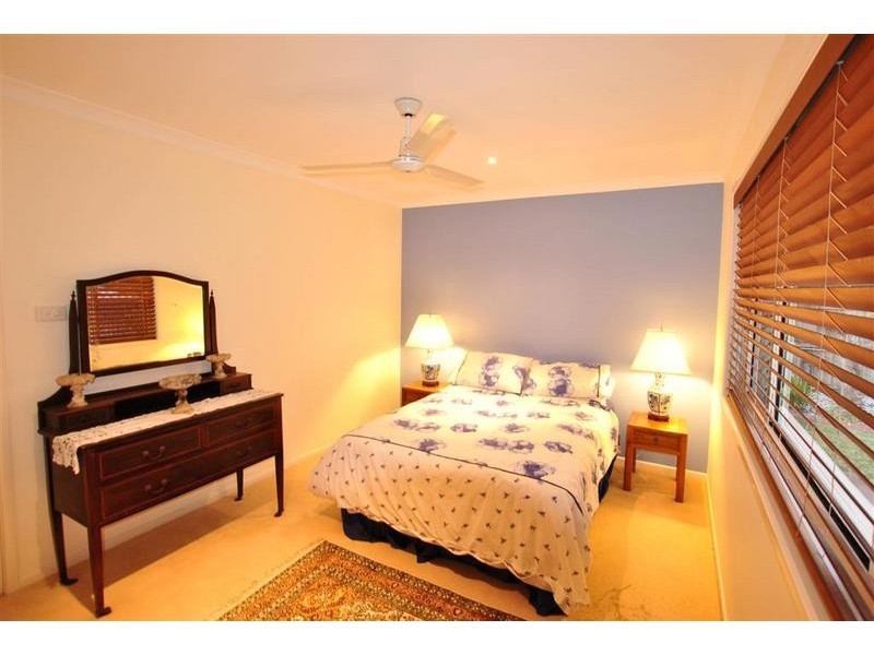 4 Toorbul Street, Pelican Waters QLD 4551