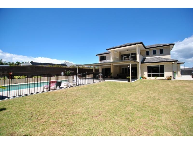 27 Toolona Place, Caloundra West QLD 4551