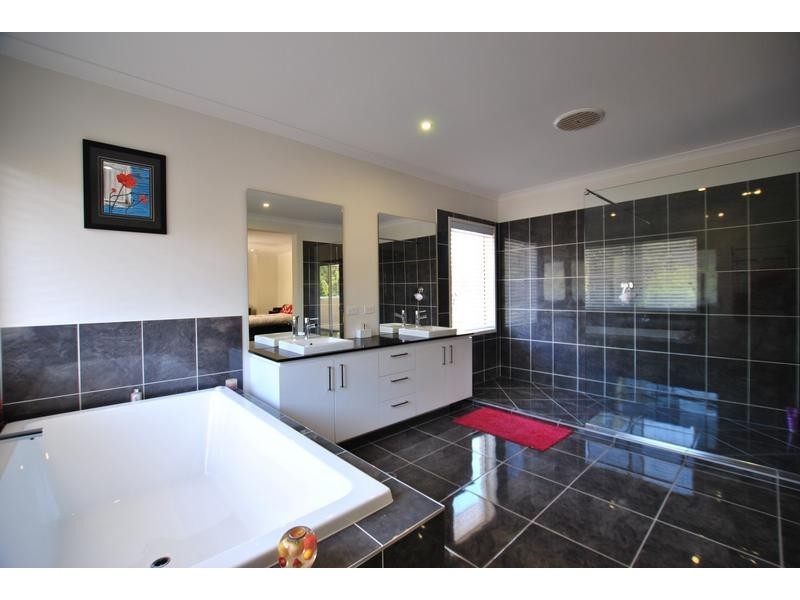 27 Toolona Place, Caloundra West QLD 4551