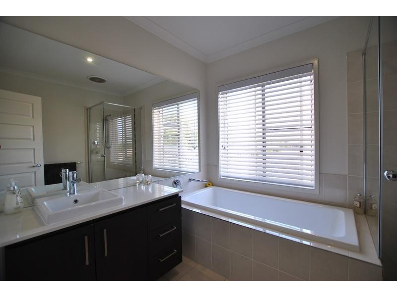 27 Toolona Place, Caloundra West QLD 4551