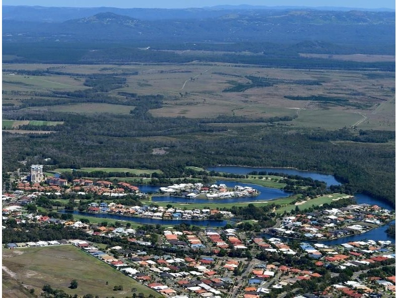 5 Tooringoor Close, Pelican Waters QLD 4551