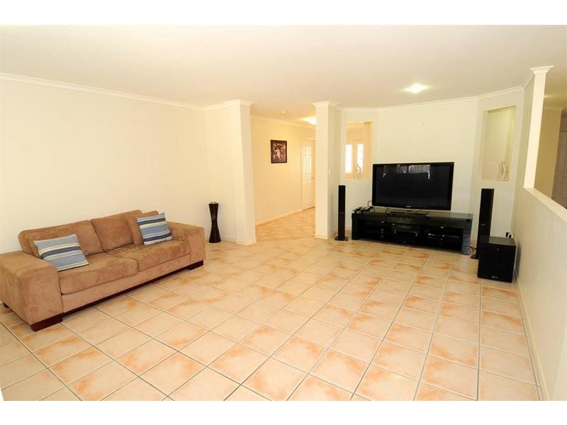 19 Traill Crescent, Currimundi QLD 4551