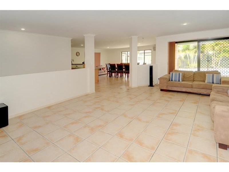 19 Traill Crescent, Currimundi QLD 4551