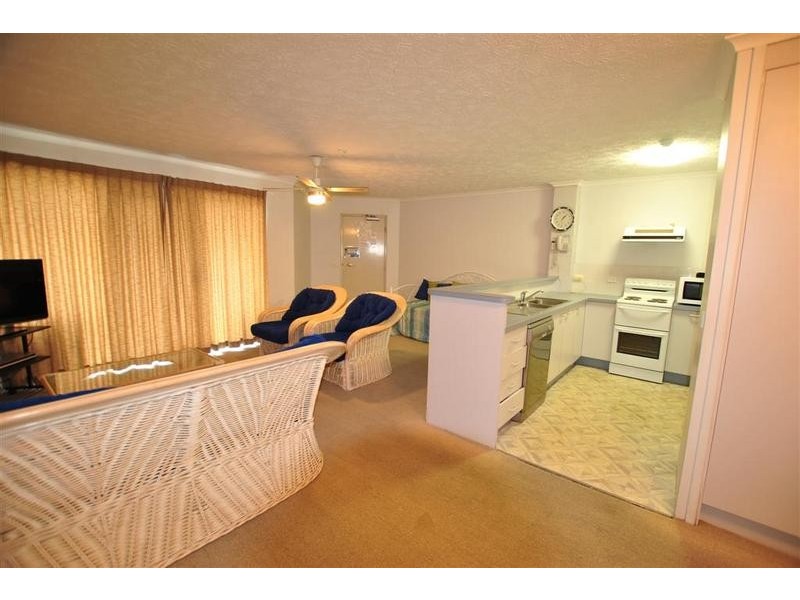 4/ 59 Minchinton Street, Caloundra QLD 4551