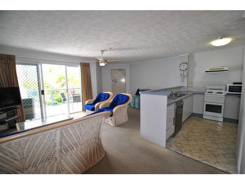 4/ 59 Minchinton Street, Caloundra QLD 4551