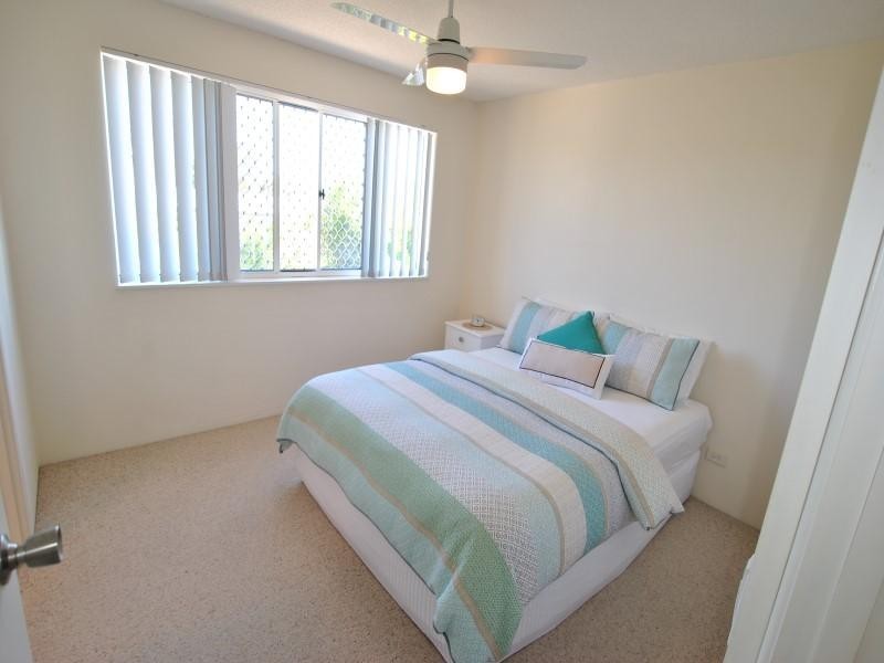 4/ 42 Maloja Avenue, Caloundra QLD 4551