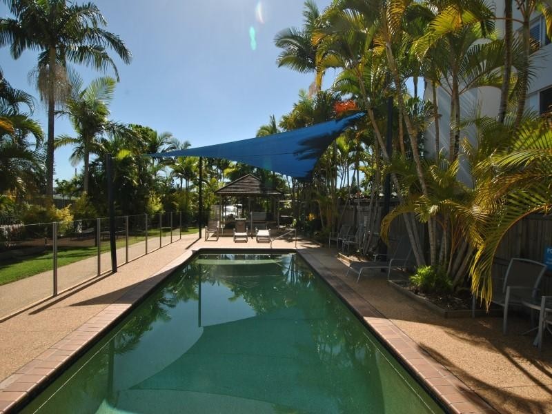 4/ 42 Maloja Avenue, Caloundra QLD 4551